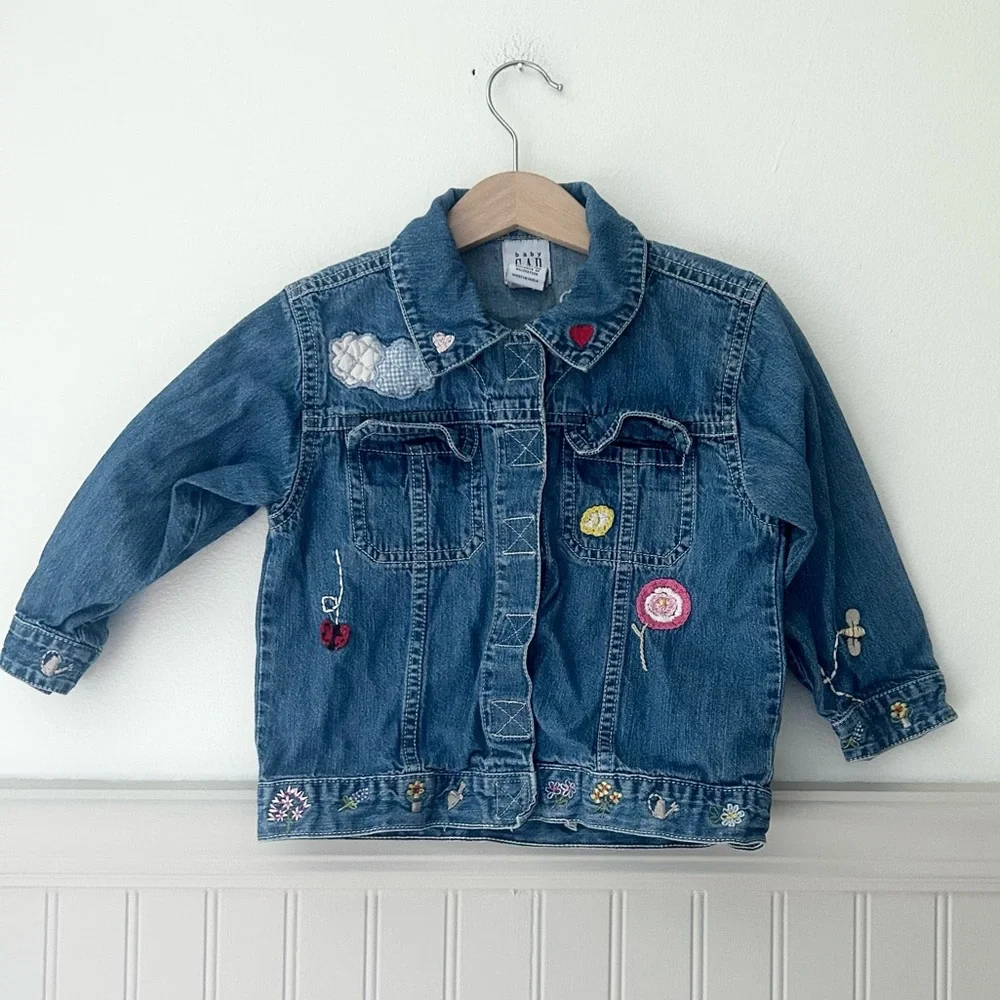 Vintage GAP Girls 3T Blue Denim Jacket Embroidered Colorful Patches Spring